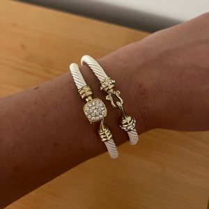 Cable white bracelets
